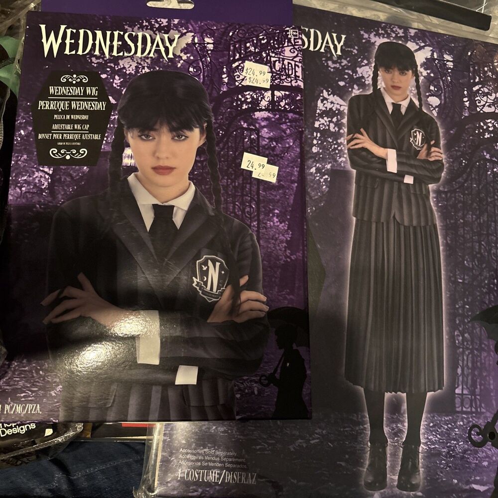 Wednesday Addams Adult Medium 6-8 Costume Comes With (Dress , Blazer) WIG